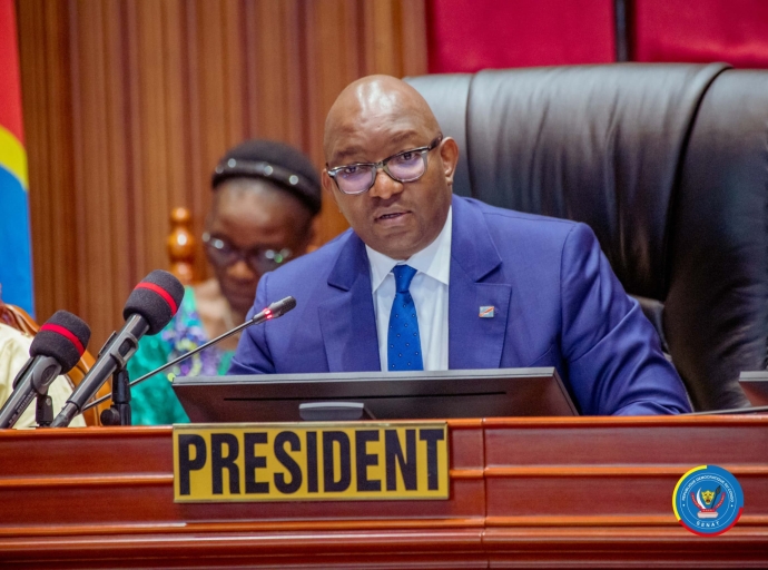 En première ligne du front parlementaire contre l’agression rwandaise, Sénat : Sama Lukonde encourage tous les congolais à soutenir les efforts de Félix Tshisekedi !